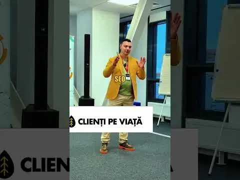 Mihai Chițoiu prezentând la SEO Vibes Meet-up Timișoara organizat de WhitePress România