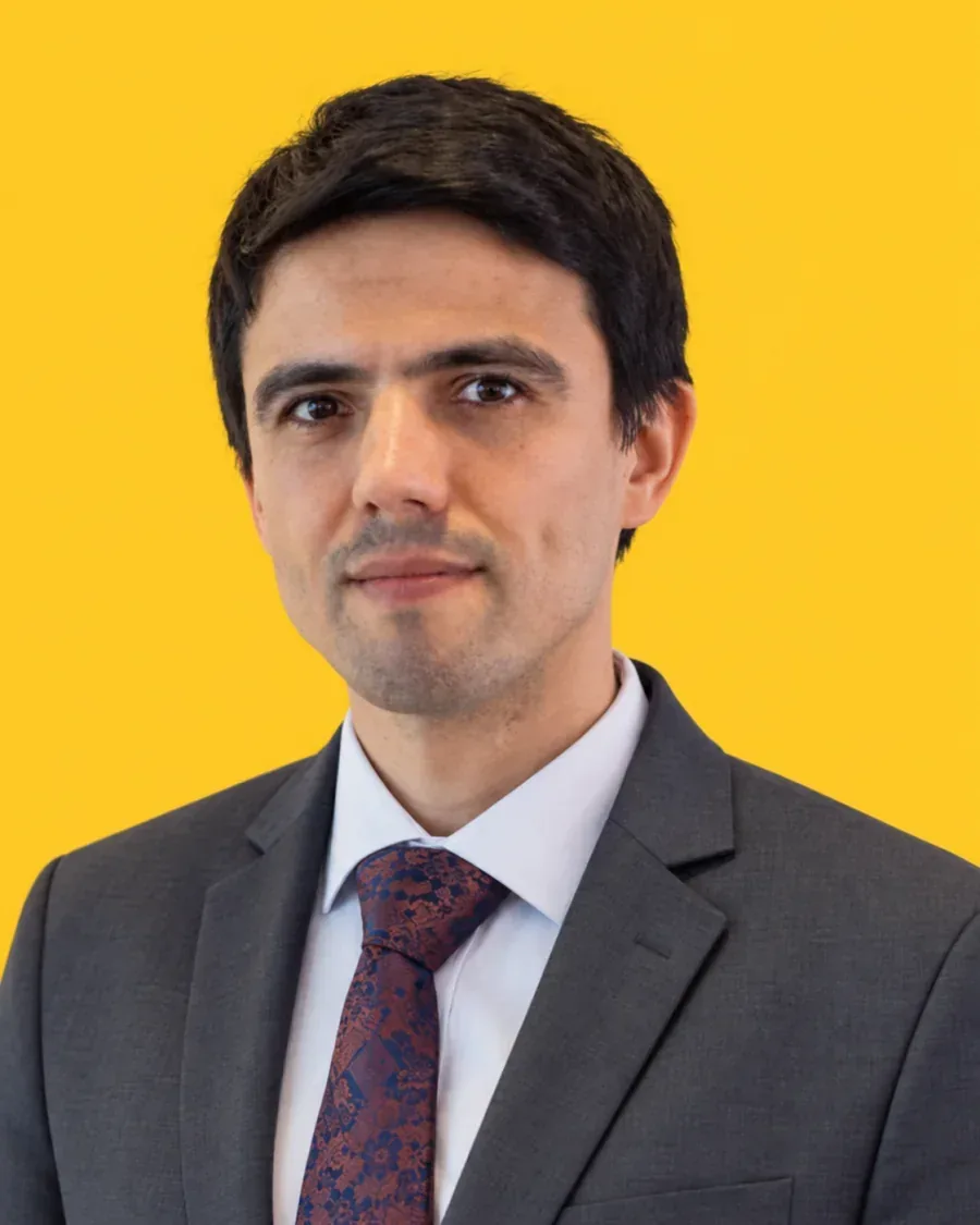 Abel Dragomir, SEO Specialist la Clienți pe Viață